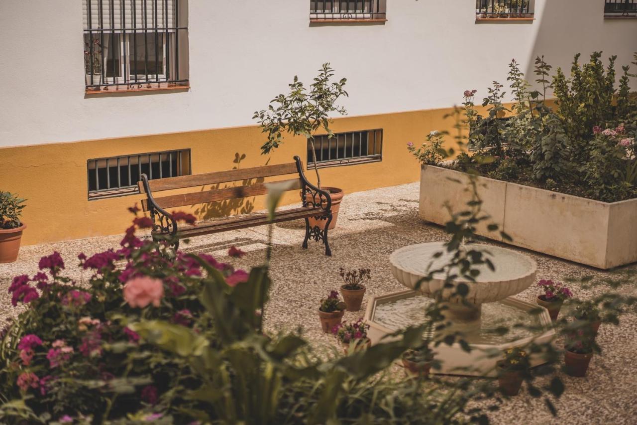 Apartamento Jardin De Santa Paula เซบีญา ภายนอก รูปภาพ